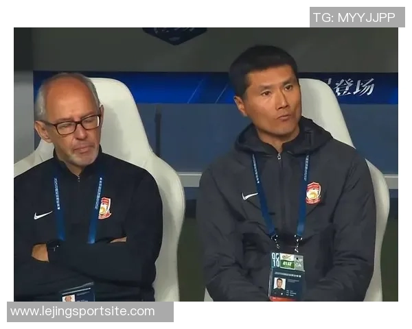 国足外教表现不佳本土教练或成新选择的合理之路